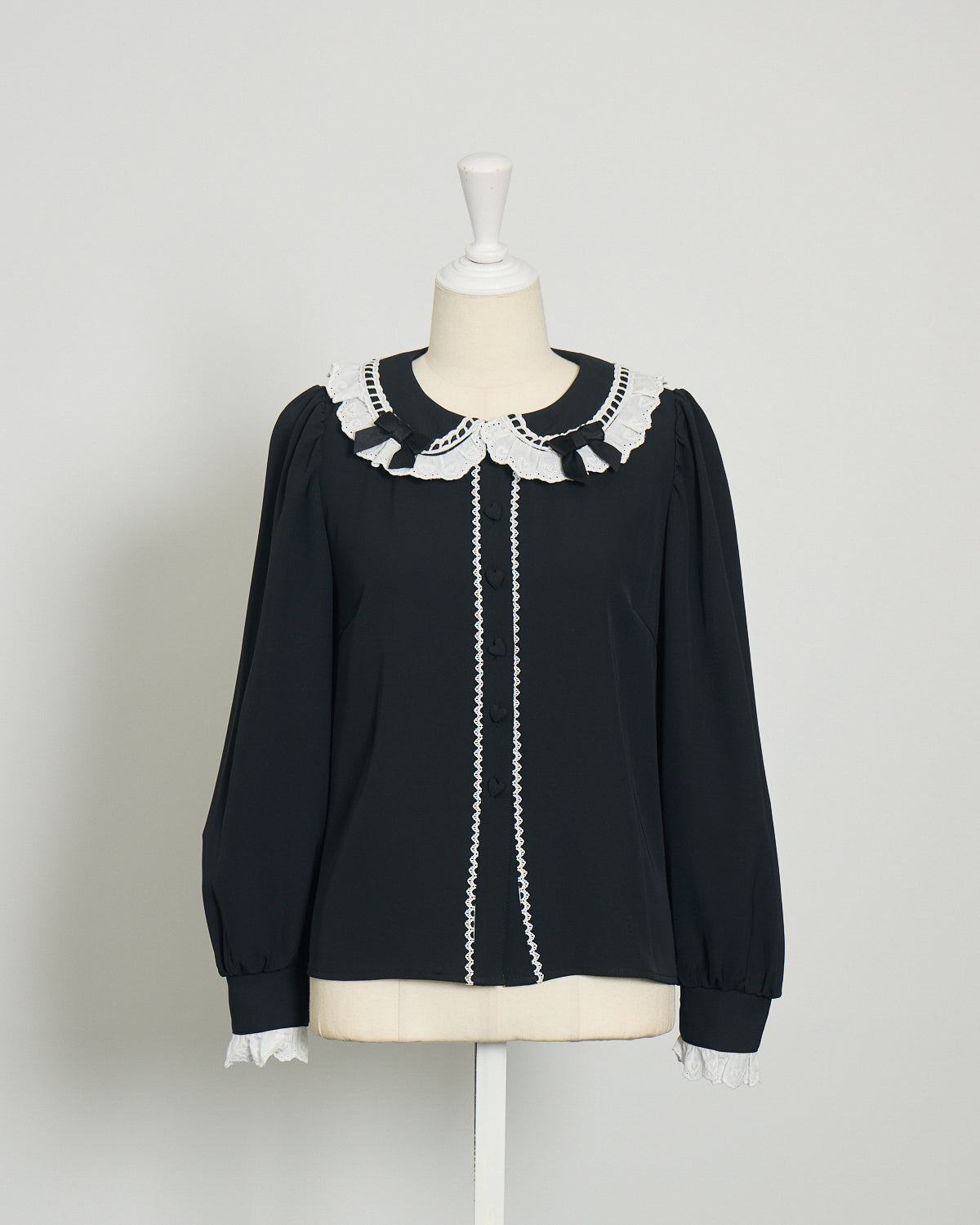 カラー:ブラック