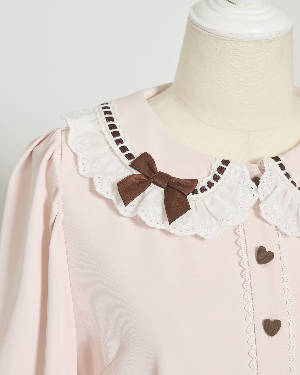 コットンフリルハートボタンブラウス