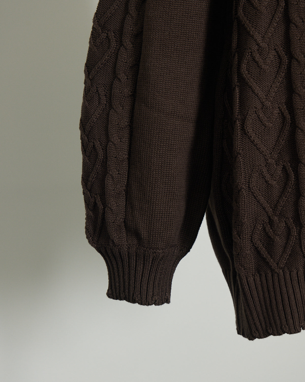 ハートボタンケーブルロングカーデ