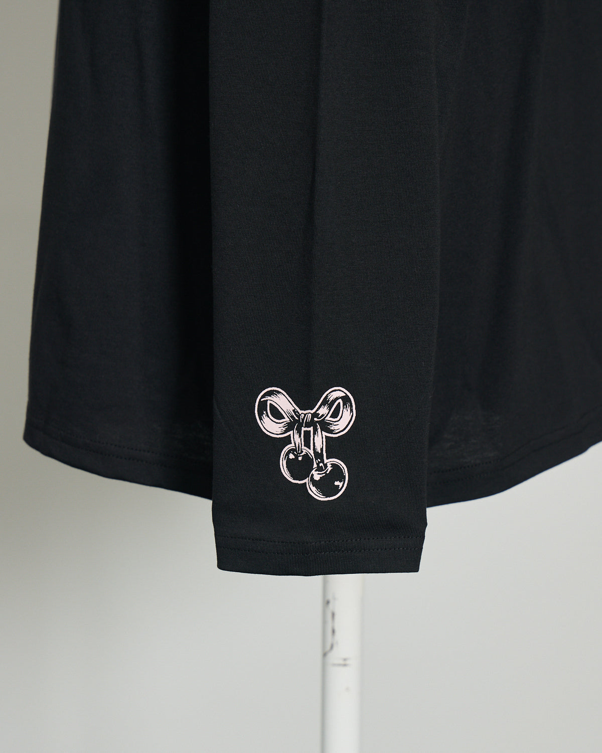 pium bunny sweets box ロングTシャツ