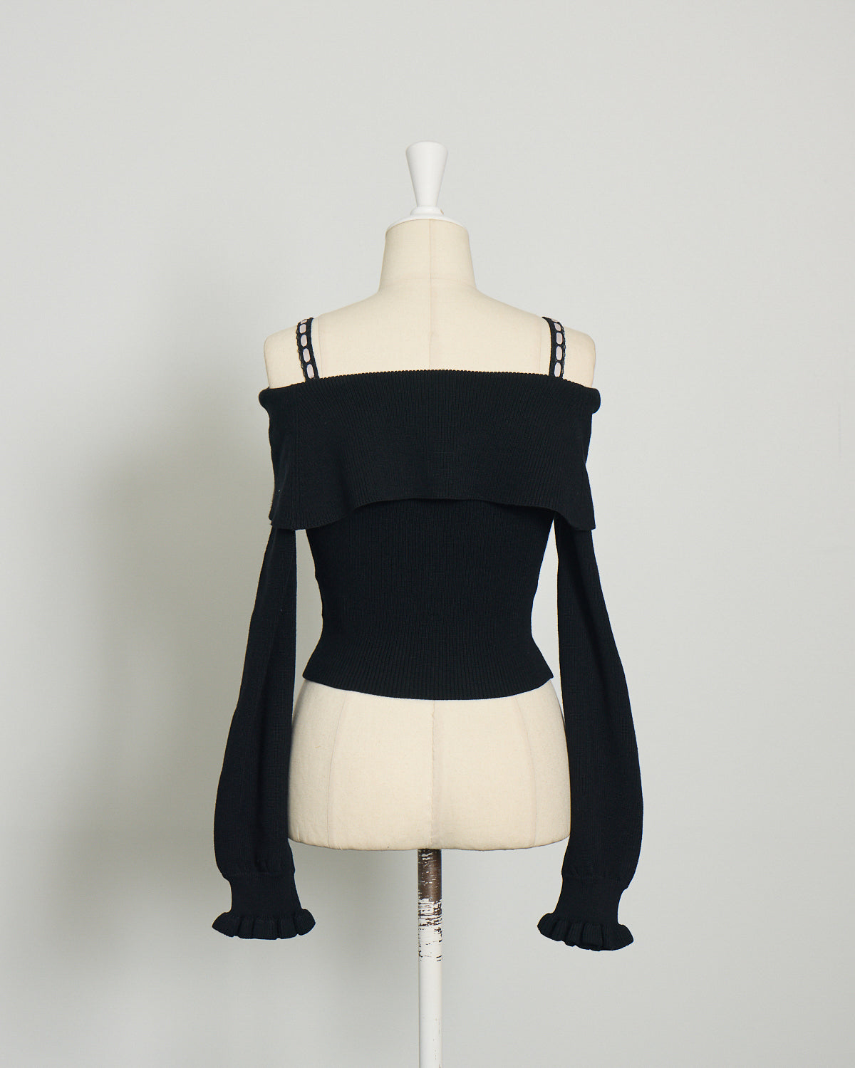 ハートボタンオフショルリボンニット