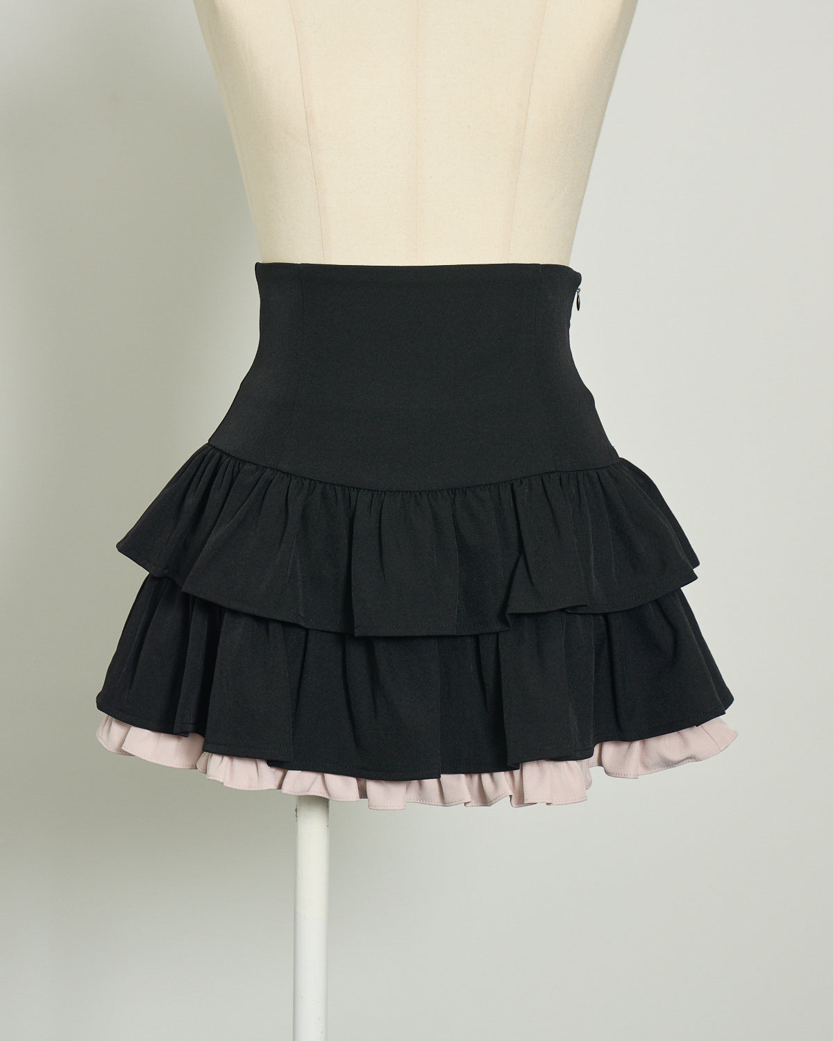 カラー:ブラック×ピンク