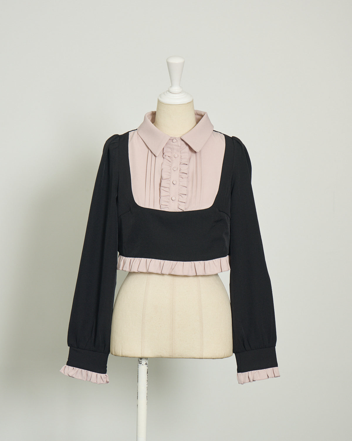 カラー:ブラック×ピンク