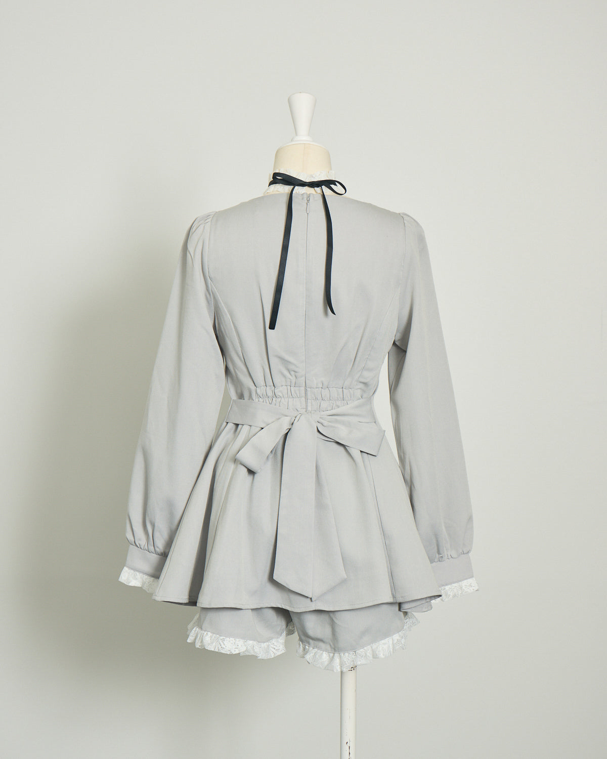 チョーカー付きレース切替セットアップ