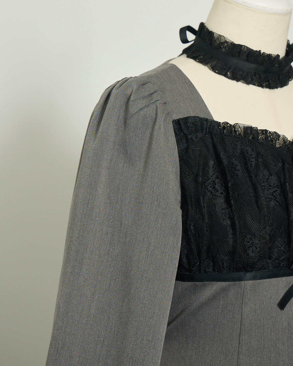 チョーカー付きレース切替セットアップ