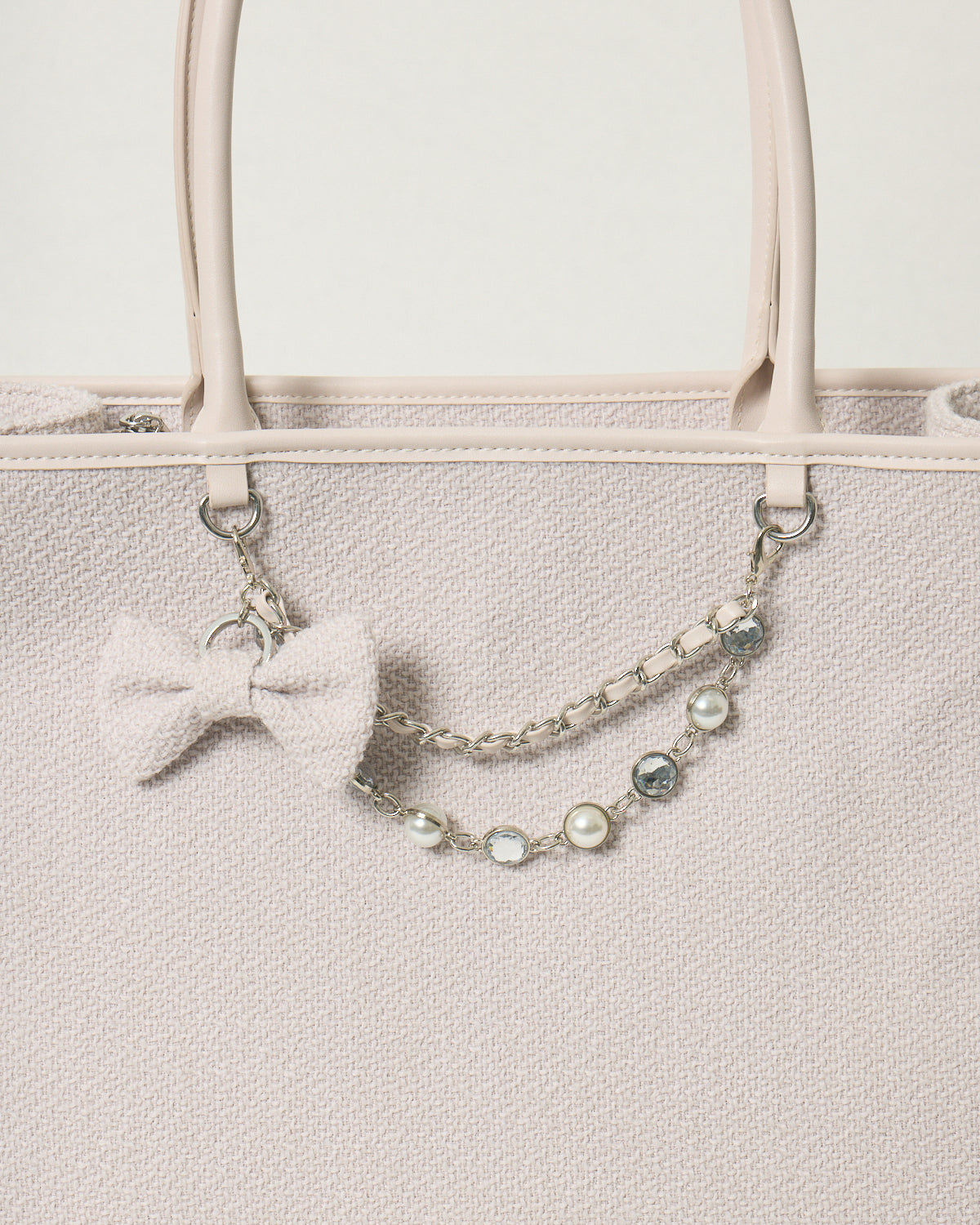 リボンチャーム付きツイードスクエアトートバッグ