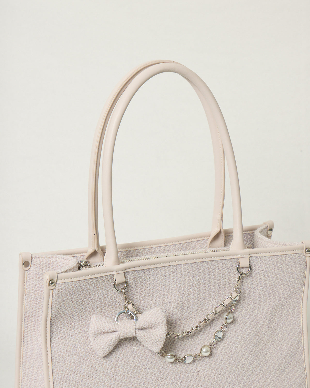 リボンチャーム付きツイードスクエアトートバッグ