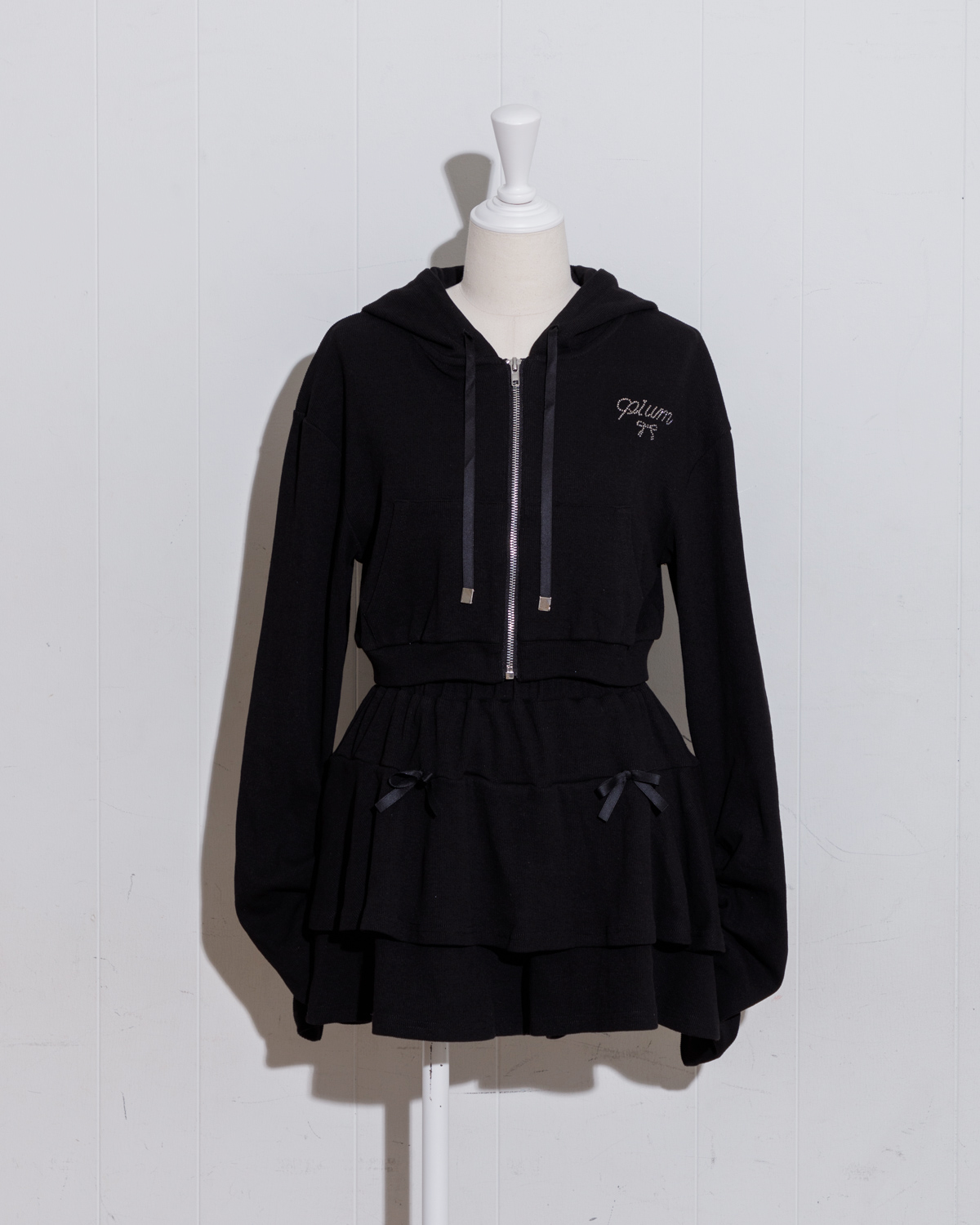 カラー:ブラック