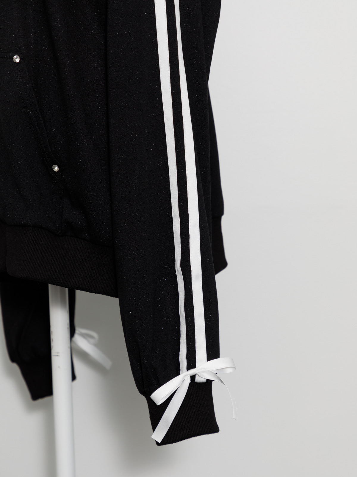 ダブルラインビジュープリントジップスウェット