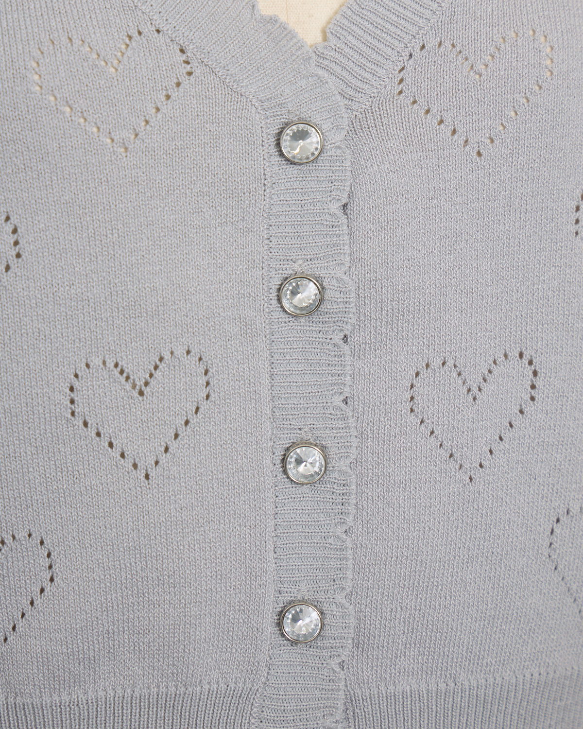 ハート透かしビジューボタンカーデ