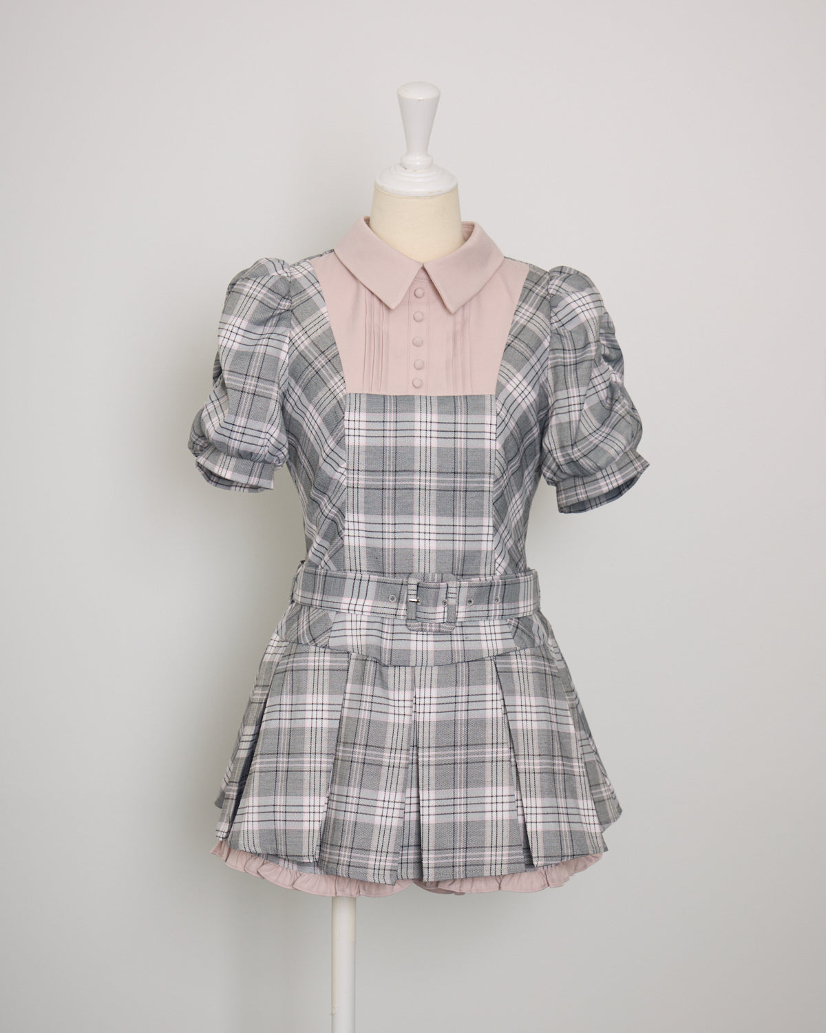 ネクタイ付きプリーツ半袖セットアップ