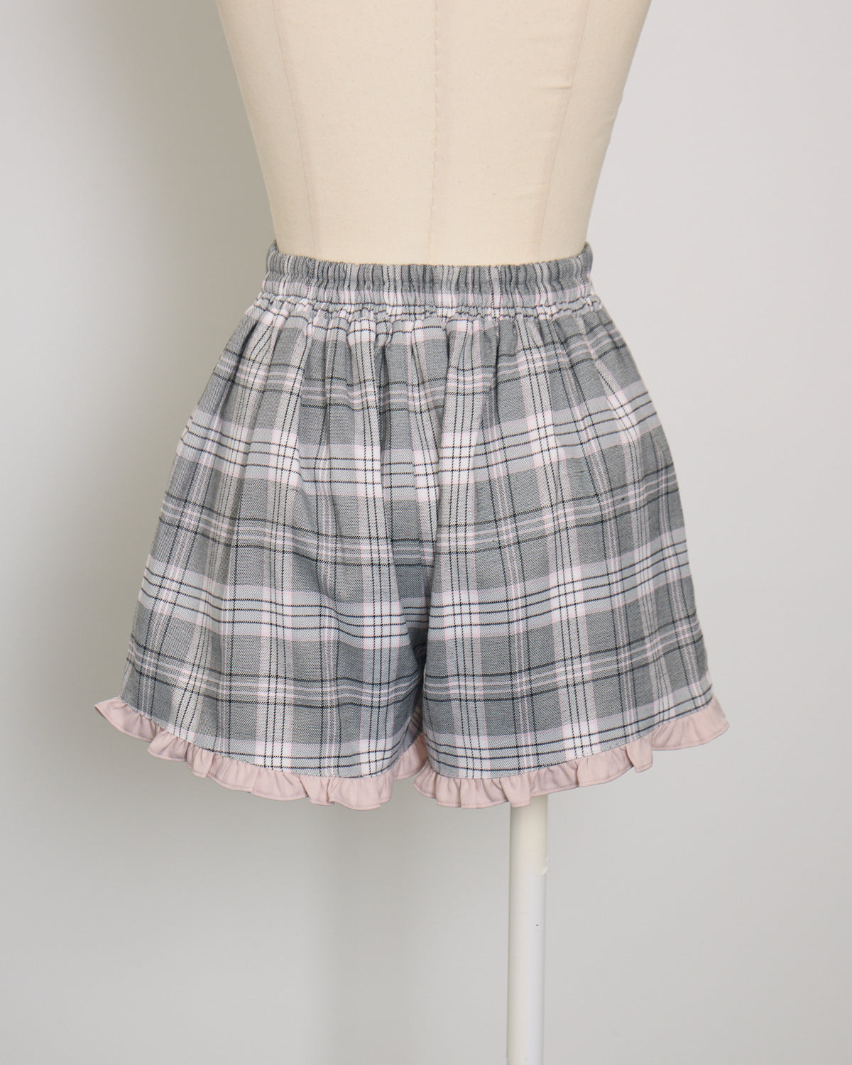 ネクタイ付きプリーツ半袖セットアップ