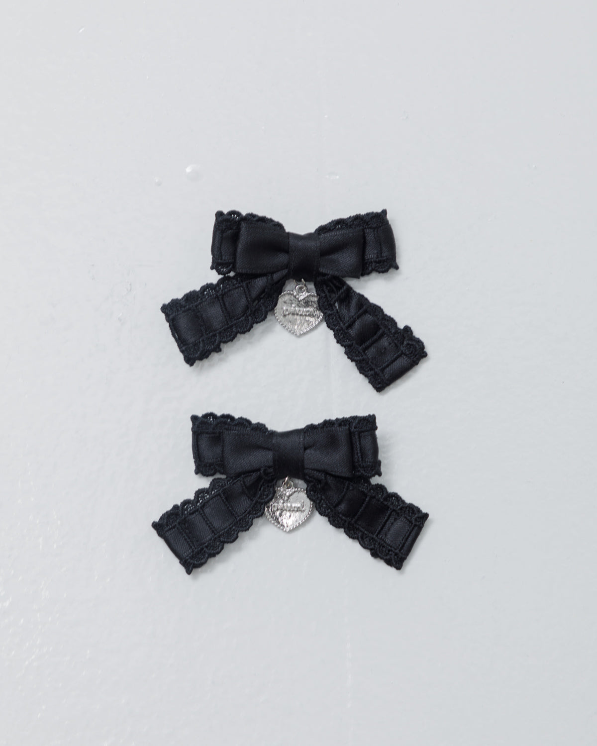 カラー:ブラック×ブラック