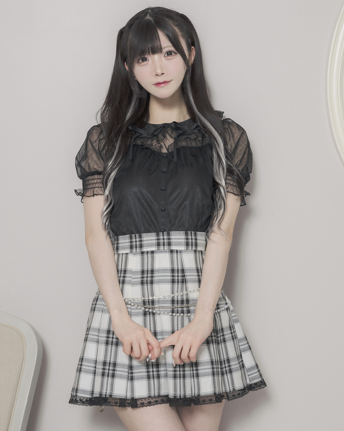 モデル身長:161cm/着用カラー:ブラック