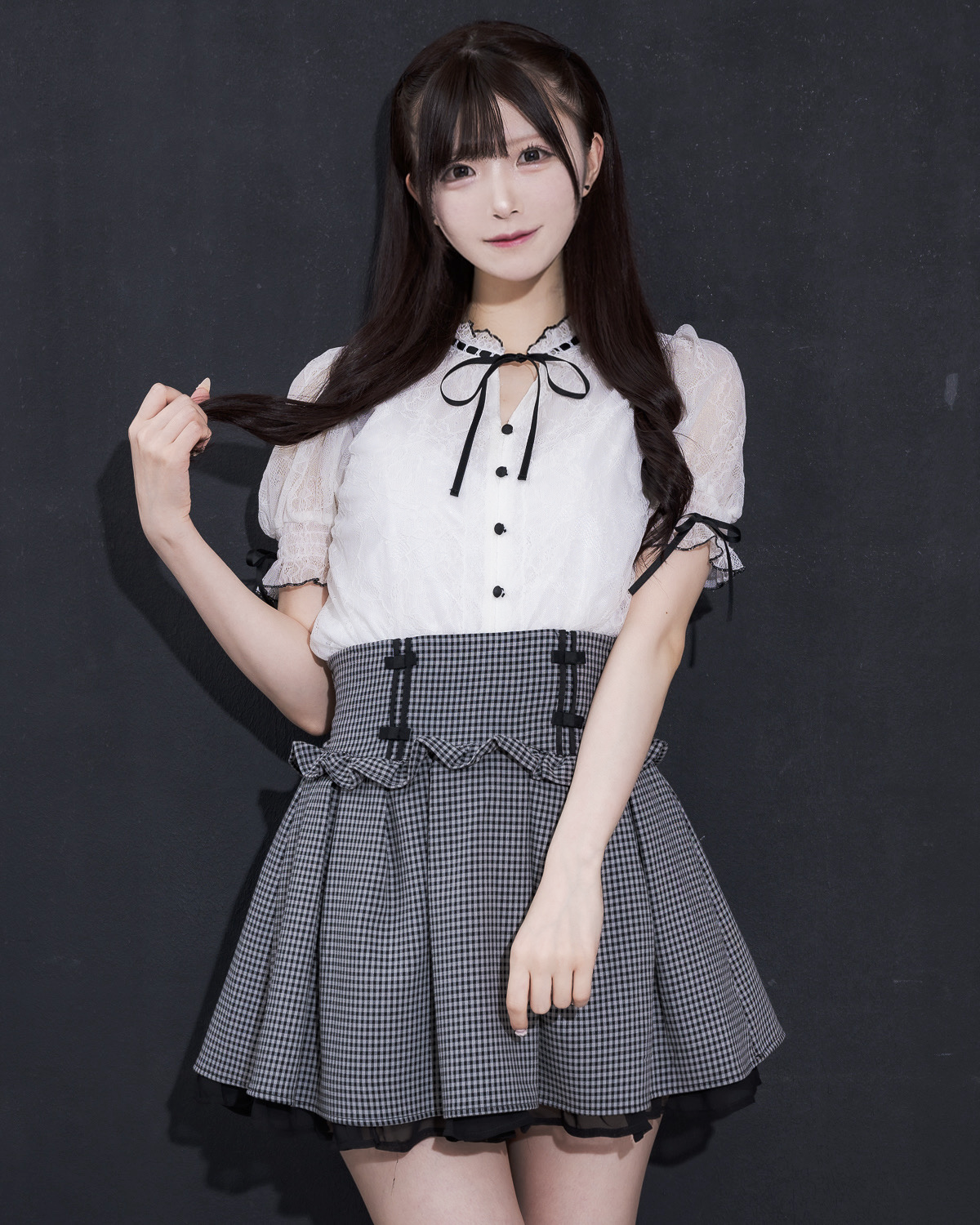 モデル身長:161cm/着用カラー:ホワイト