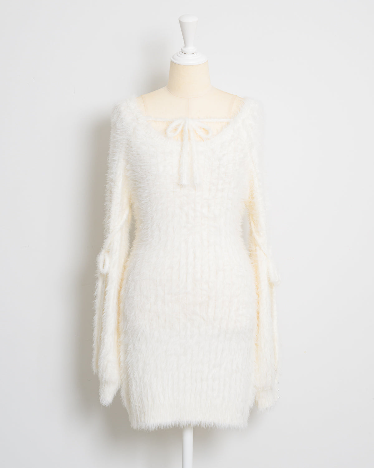 カラー:ホワイト