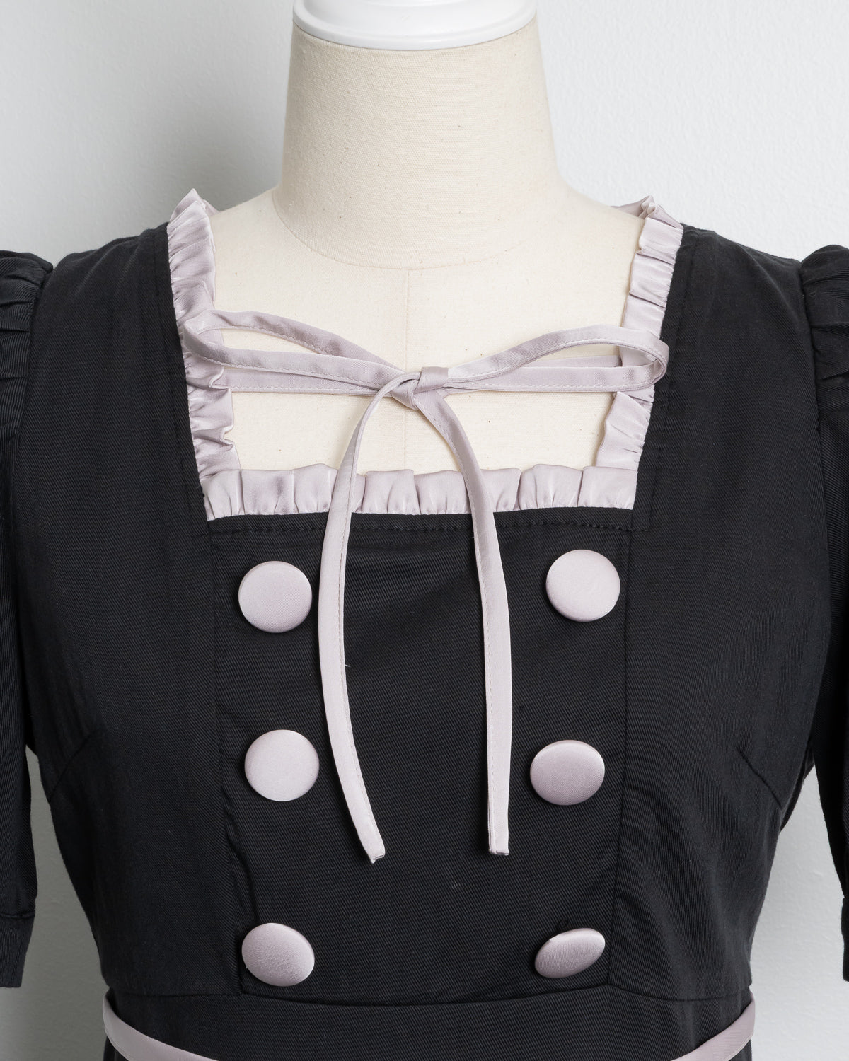 クロスベルト半袖ティアードミニワンピース