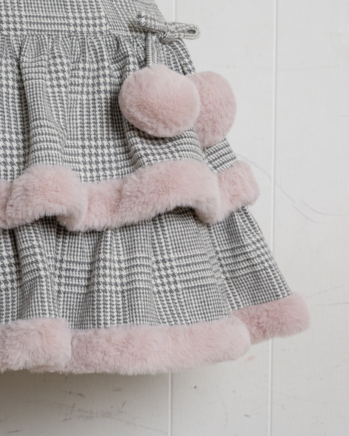 ファー付きティアードミニスカート