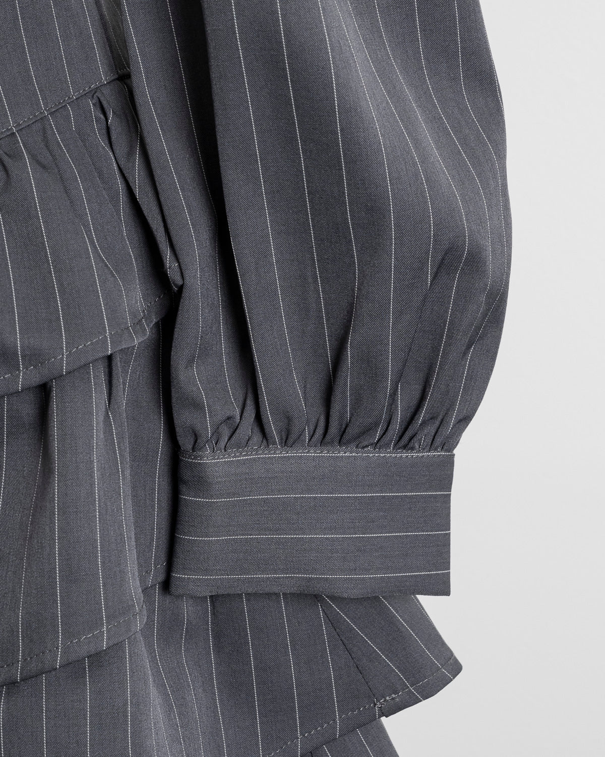 ヨーク切り替えティアードミニワンピース