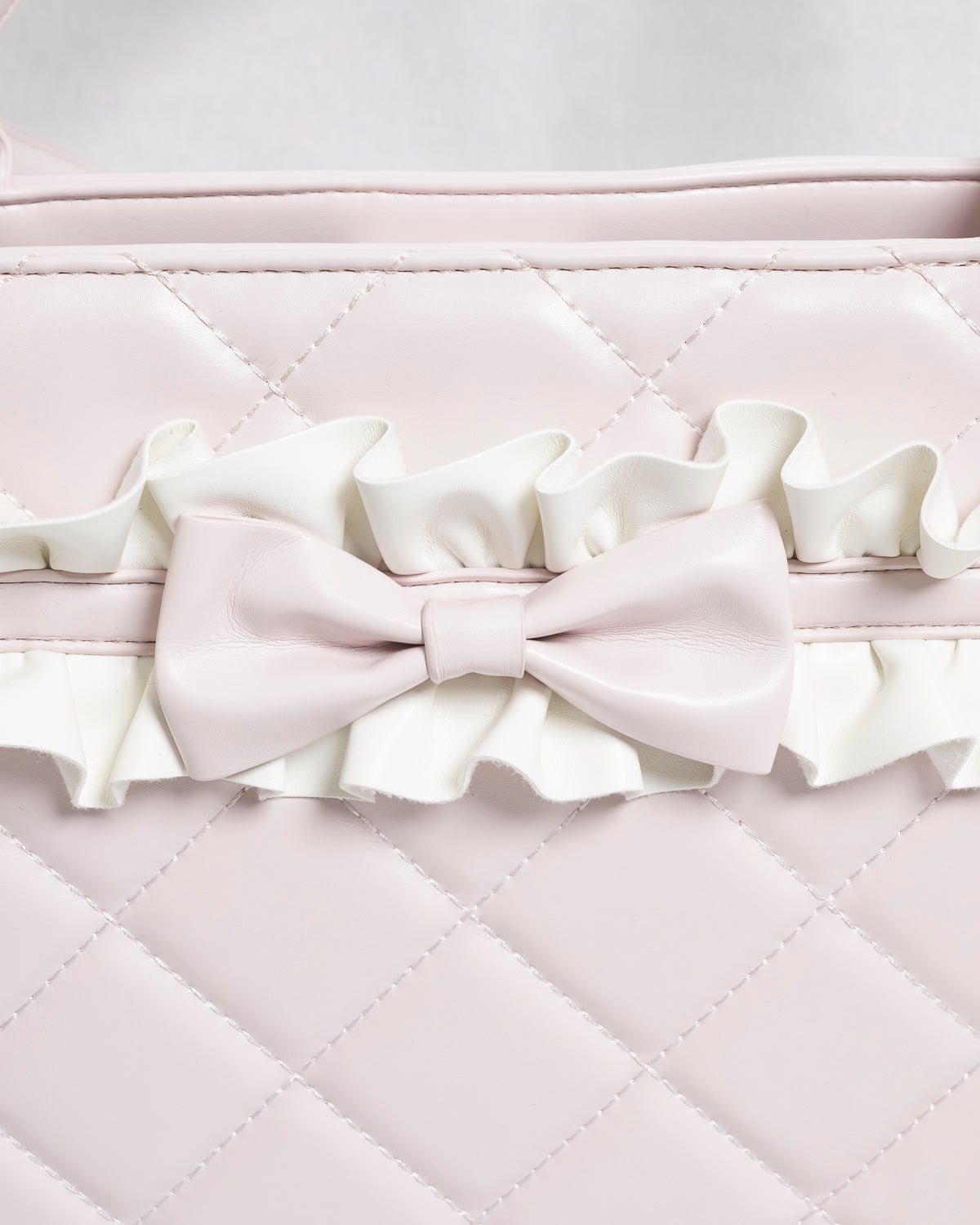 フロントフリルキルティングトート