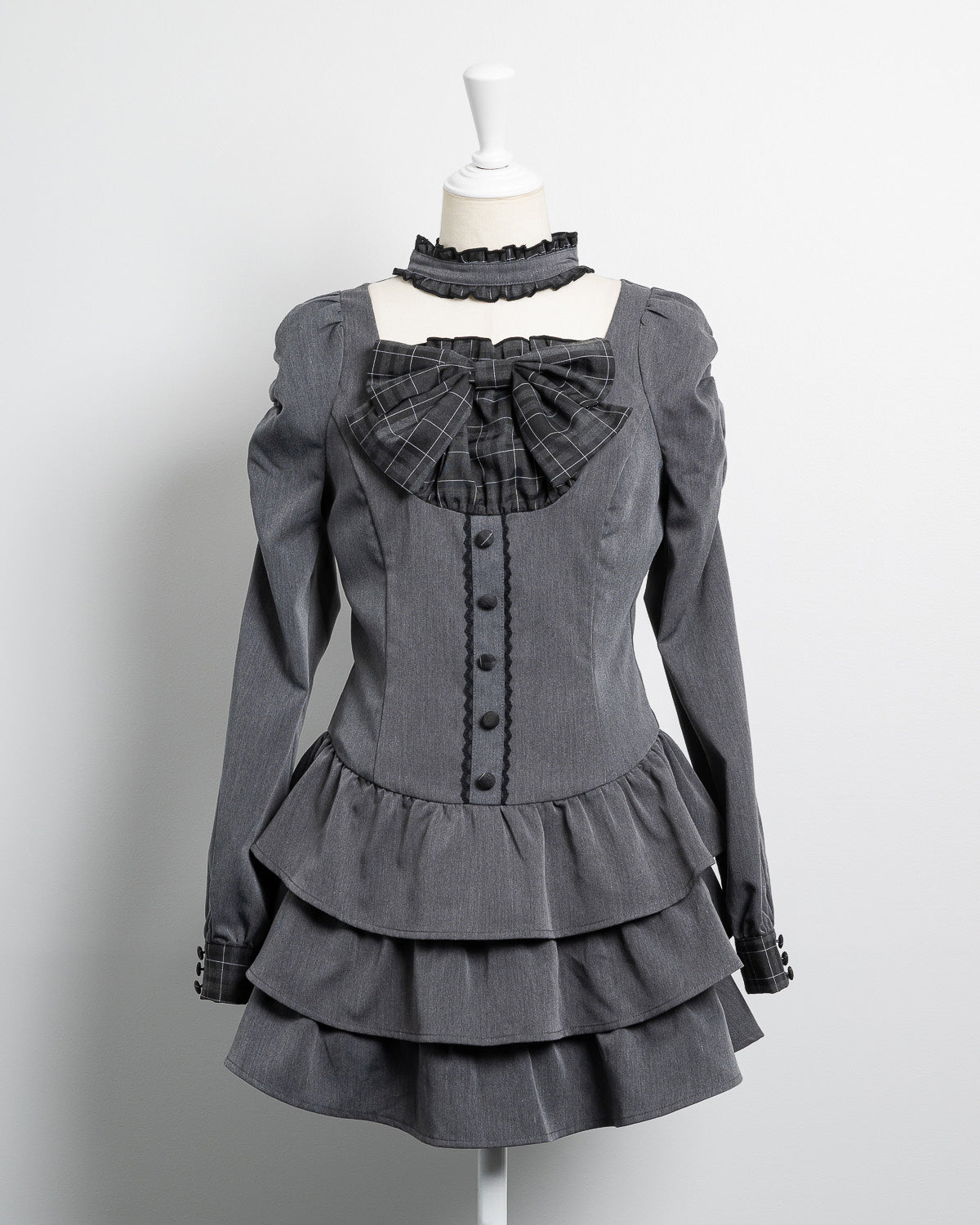 カラー:チャコール