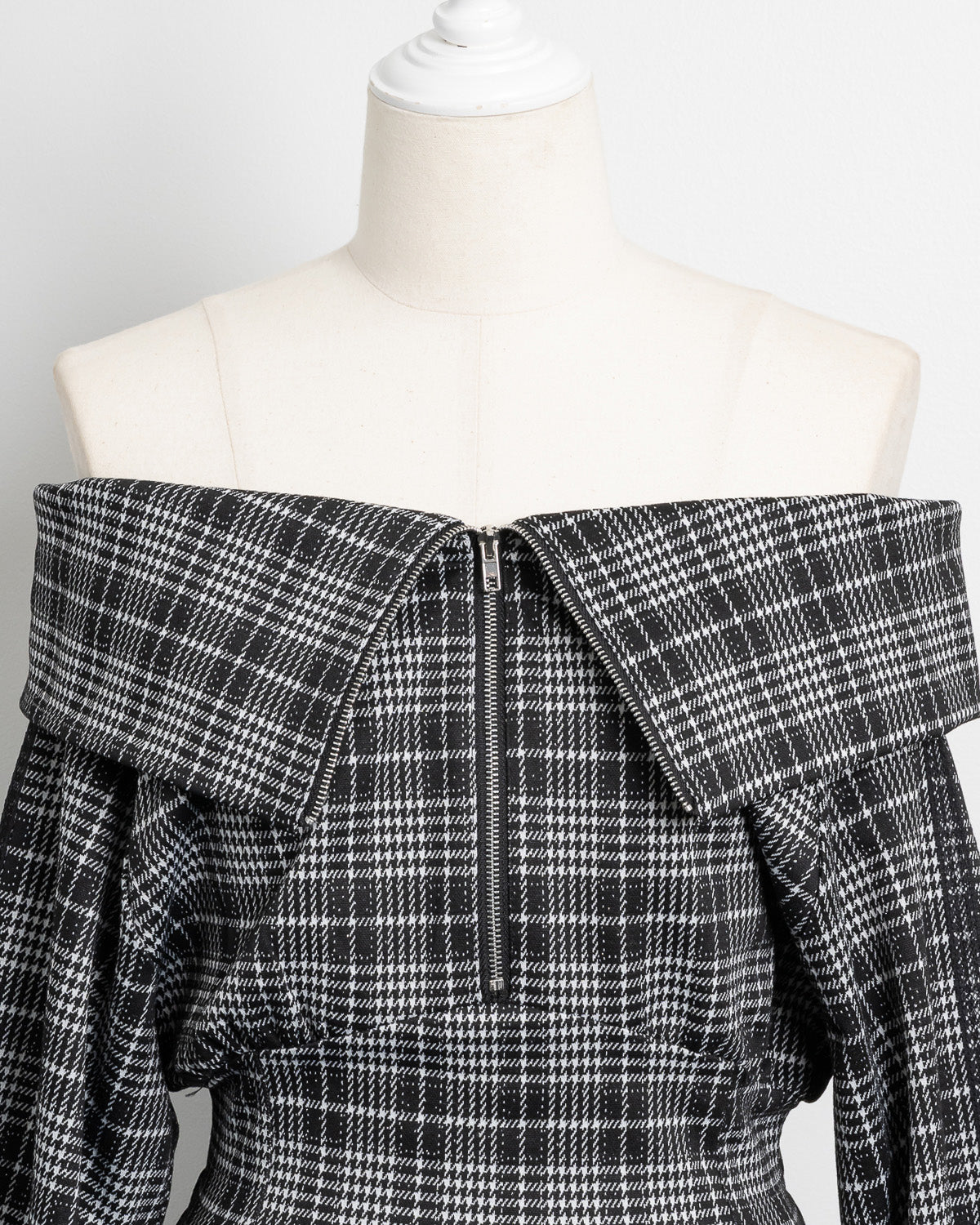 レースラインチェックカットワンピース