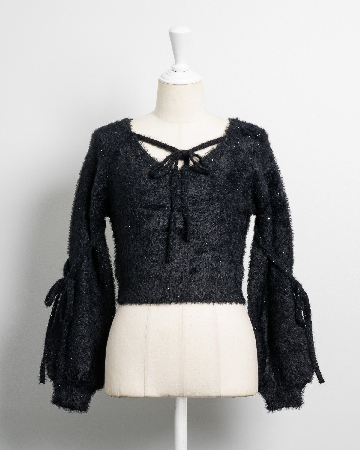 カラー:ブラック