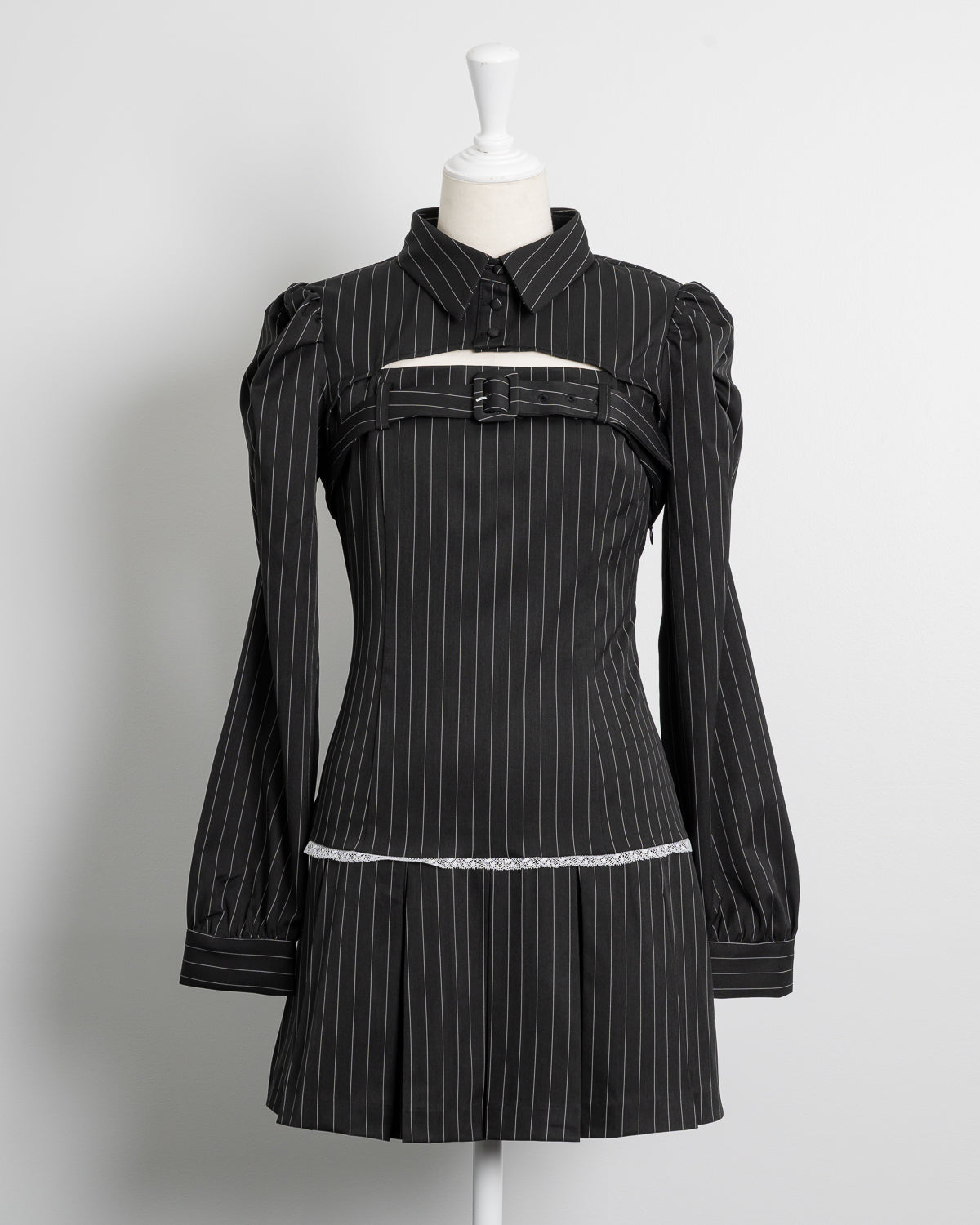 カラー:ブラックストライプ