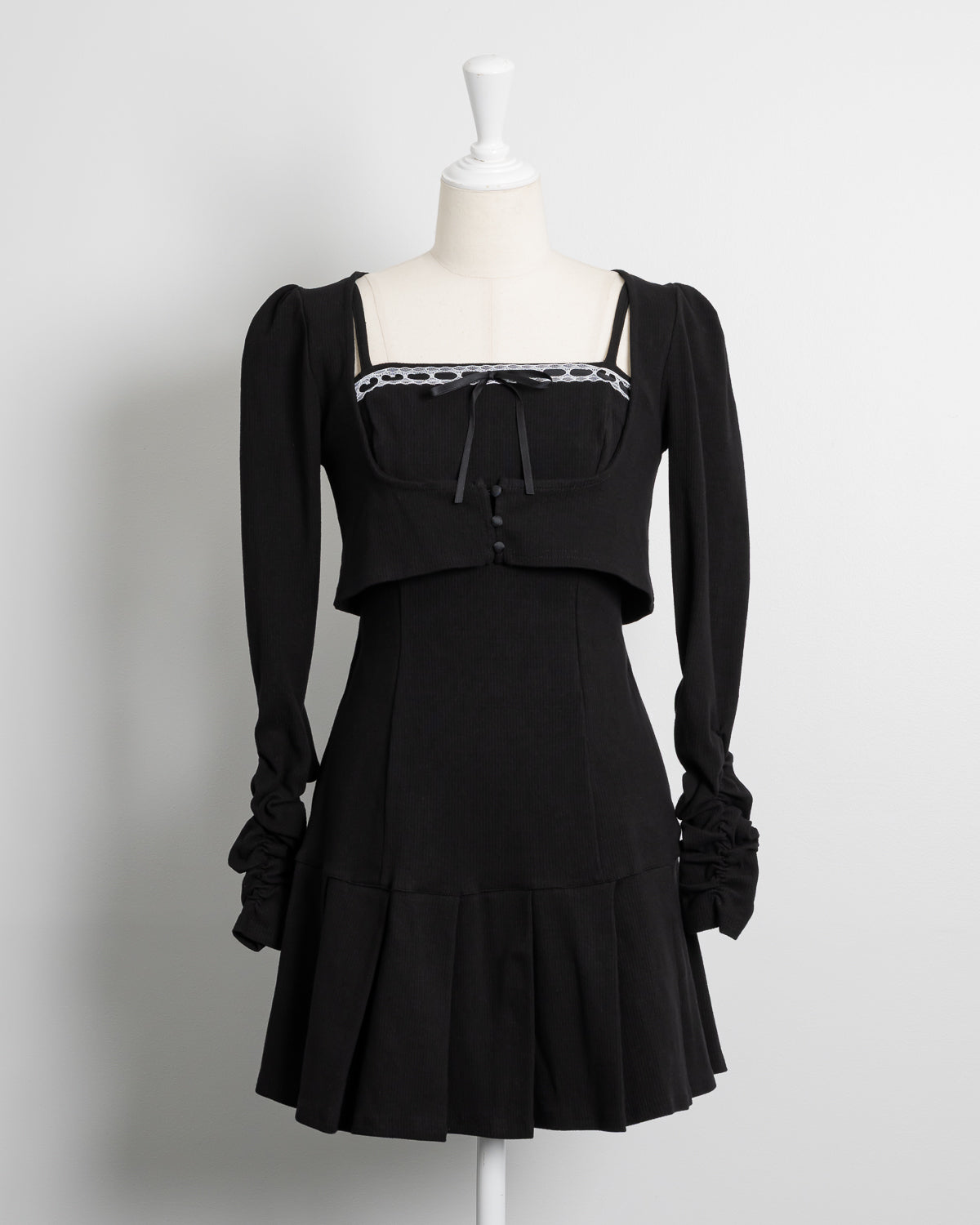 カラー:ブラック