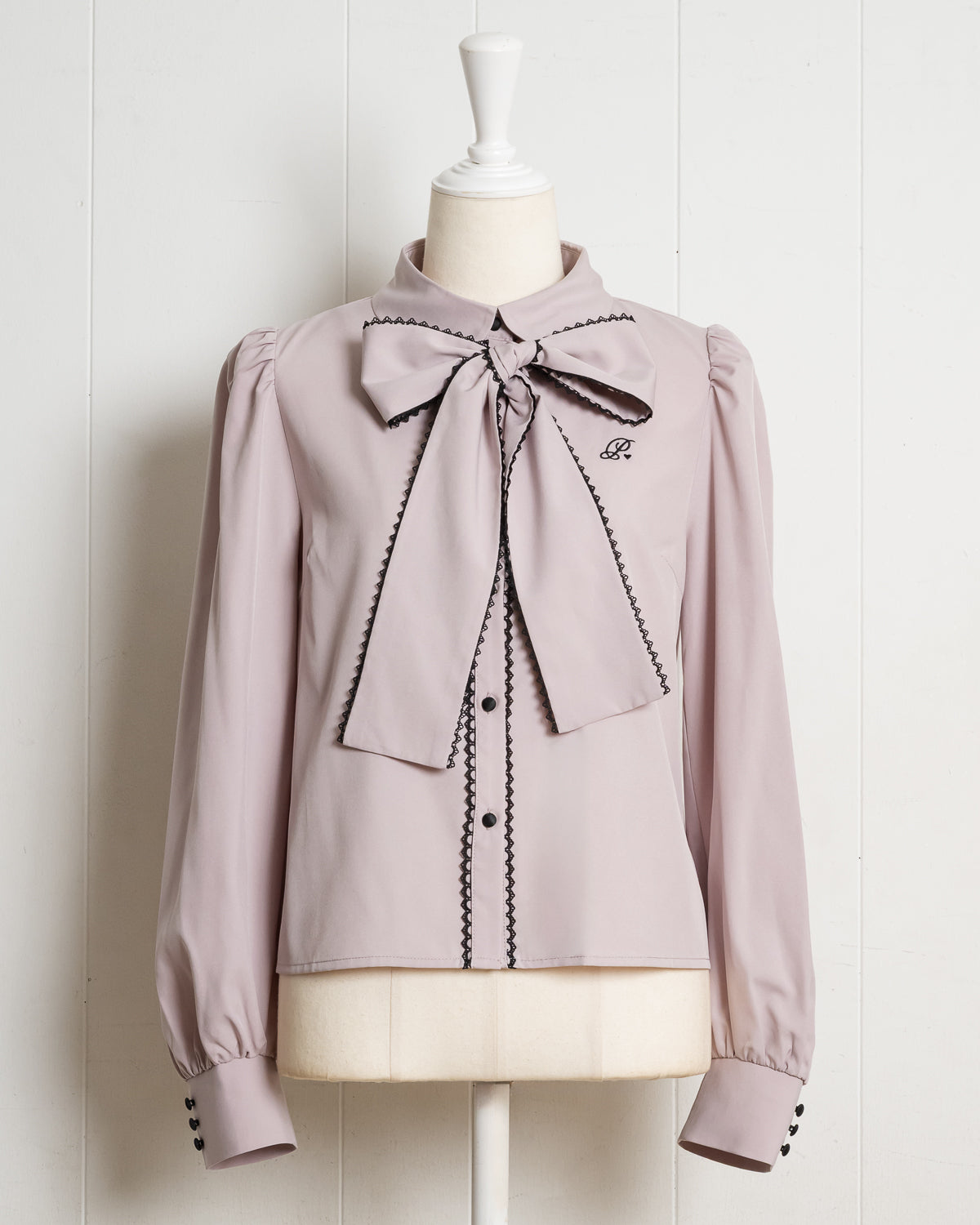 カラー:ピンク