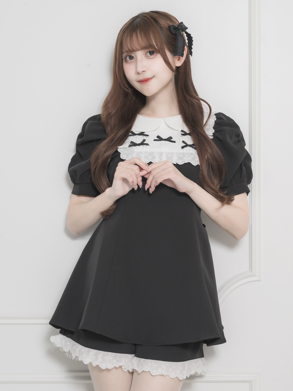 モデル身長:159cm/着用カラー:ブラック