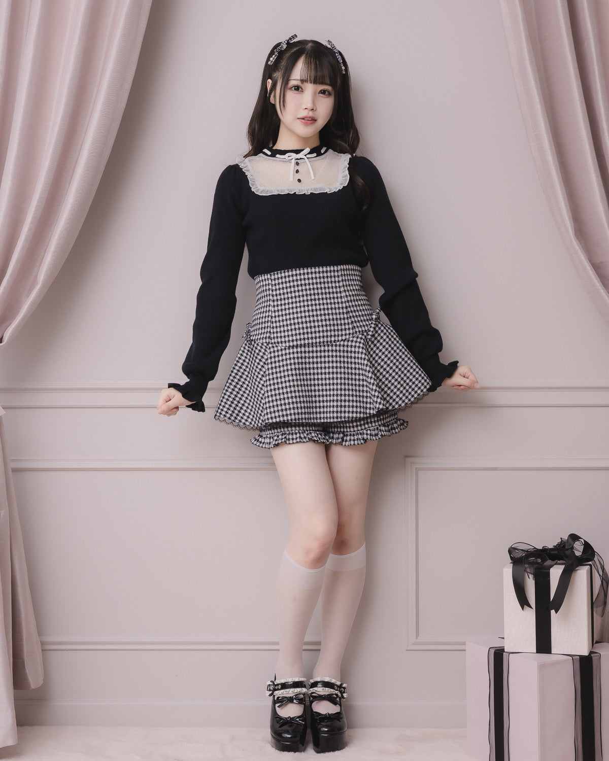 モデル身長:158cm/着用カラー:ブラック