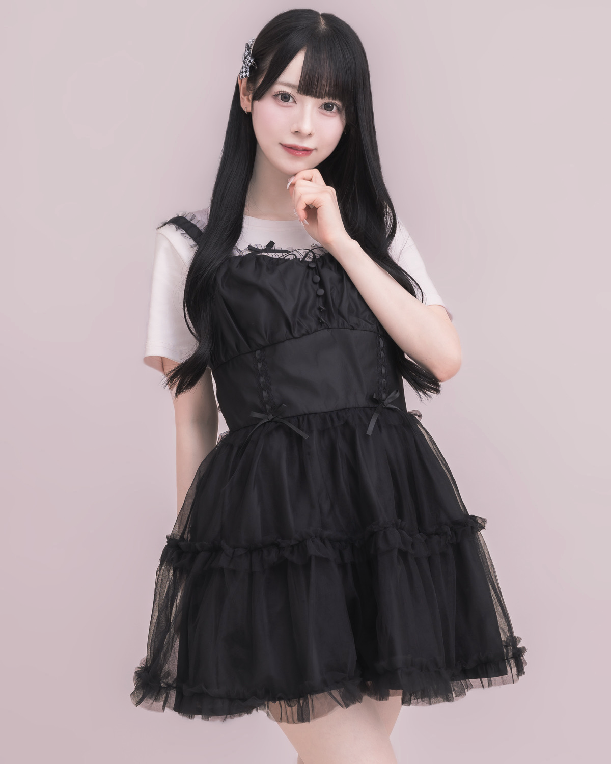 モデル身長:155cm/着用カラー:ブラック