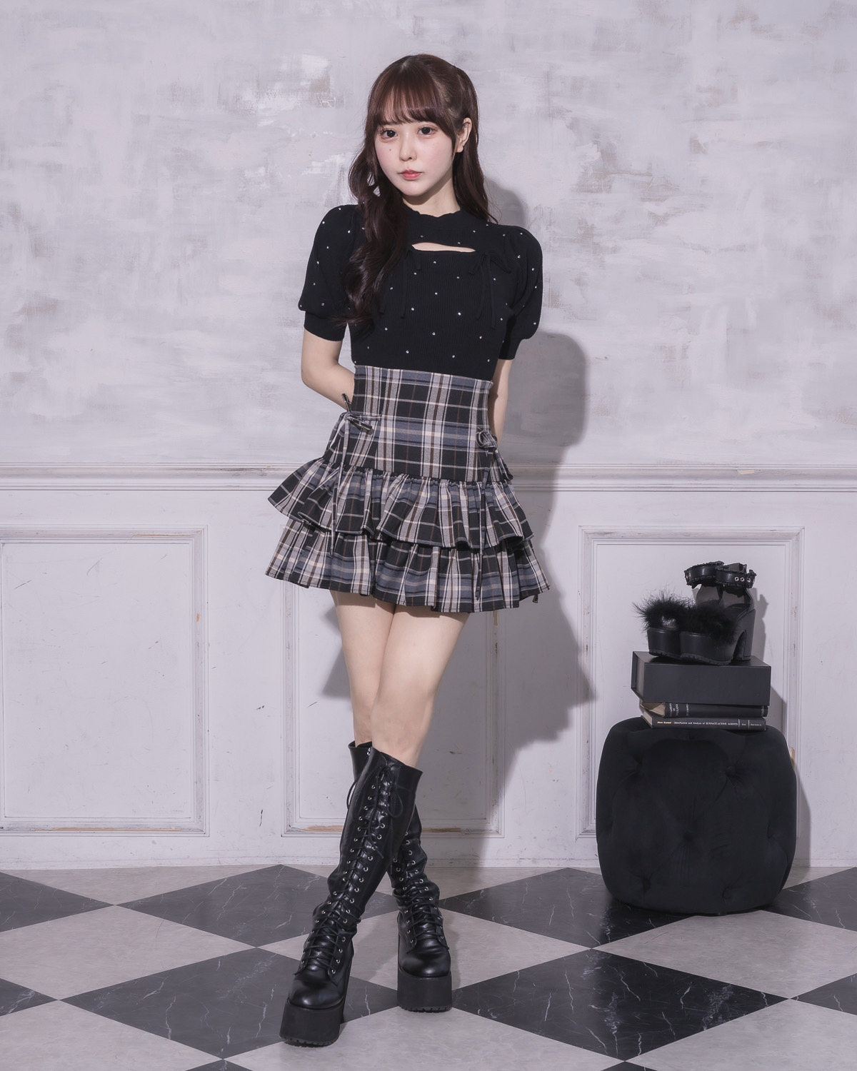 モデル身長:157cm/着用カラー:ブラウンチェック