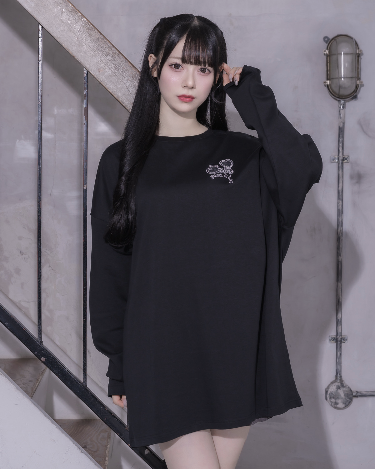 モデル身長:155cm/着用カラー:ブラック