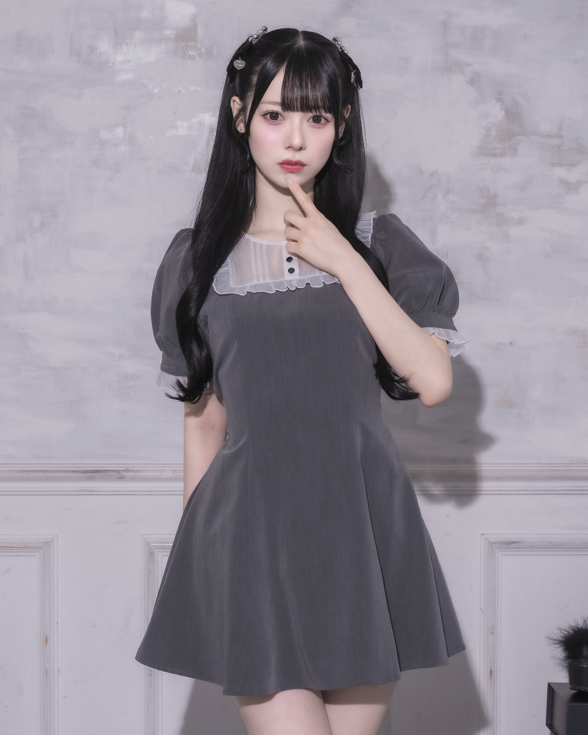 スクエアフリルシアーカフェワンピース – pium スクエアフリルシアーカフェワンピース – pium