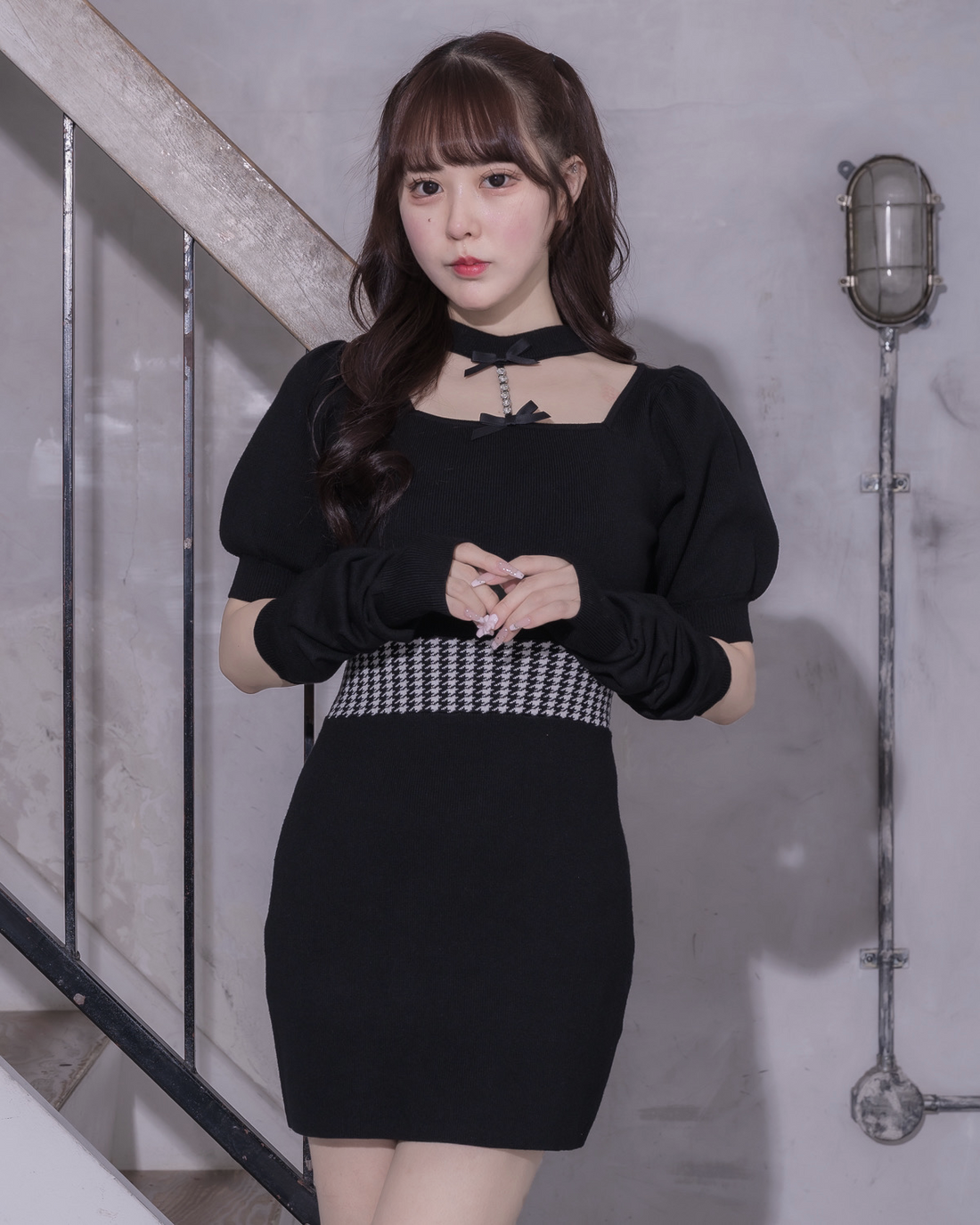 モデル身長:157cm/着用カラー:ブラック