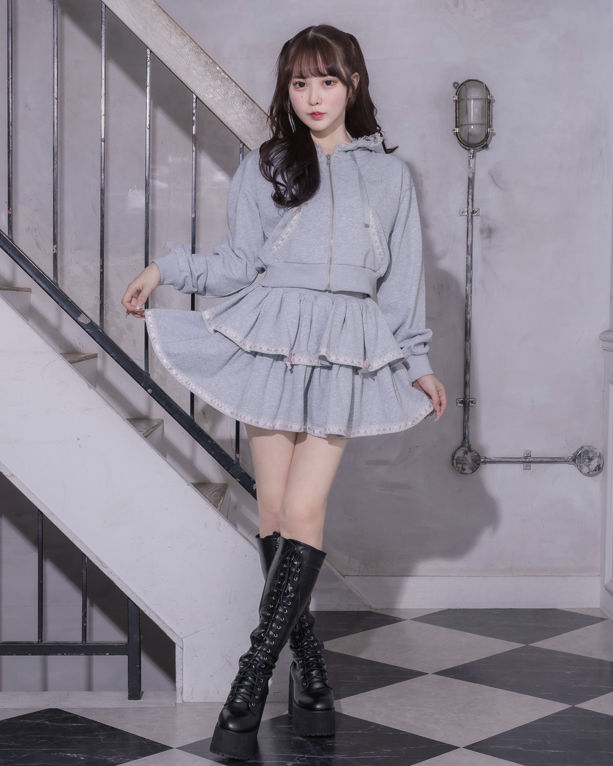 モデル身長:157cm/着用カラー:グレー