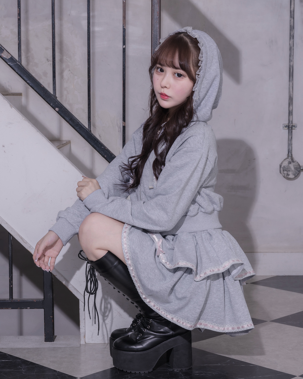 モデル身長:157cm/着用カラー:グレー