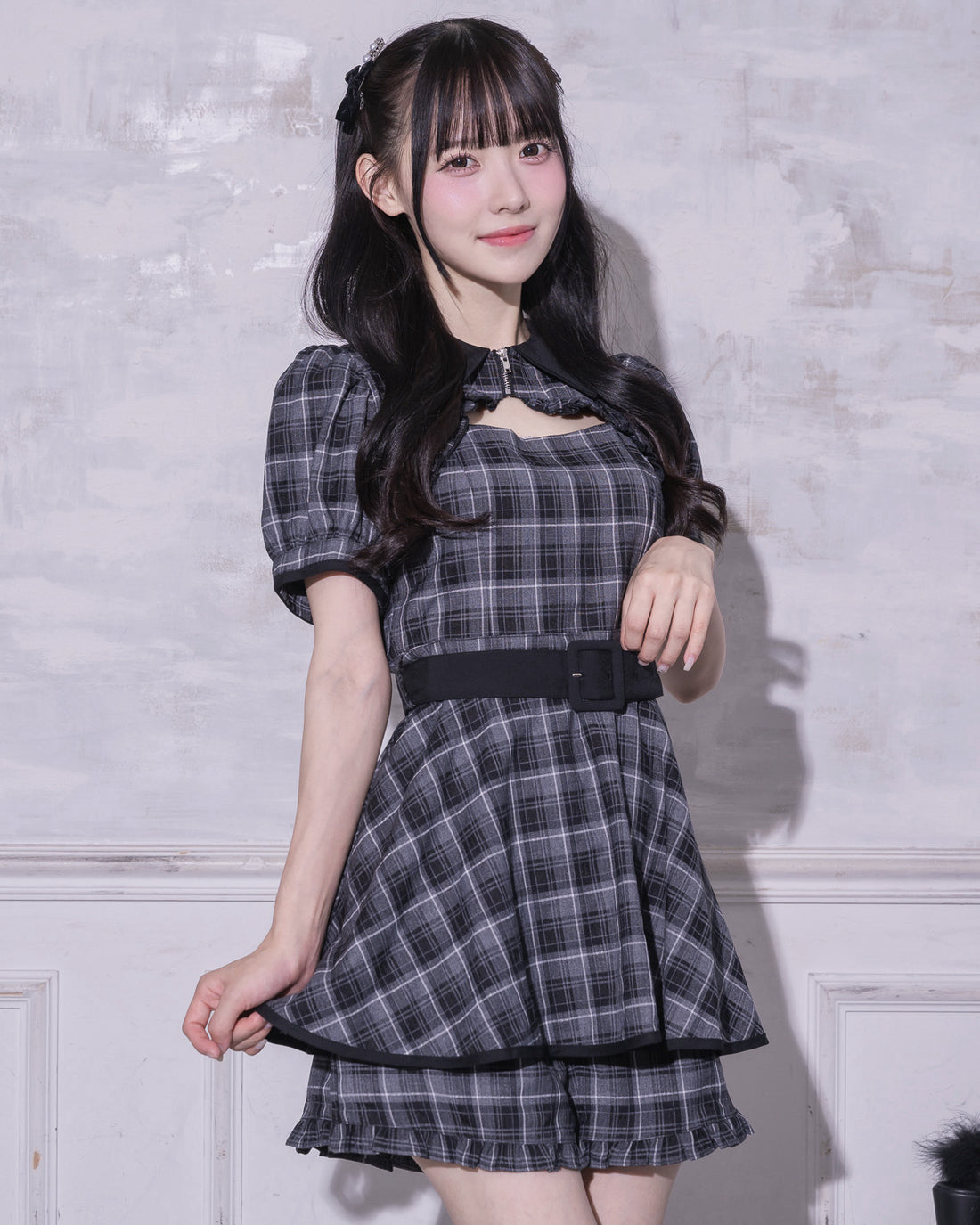 モデル身長:159cm/着用カラー:ブラックチェック