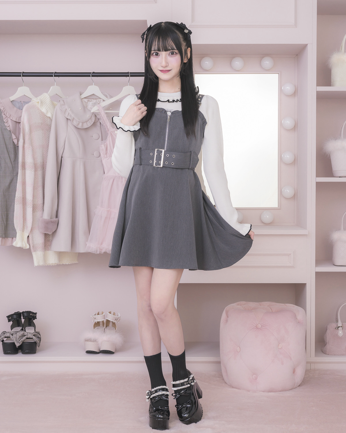 モデル身長:157cm/着用カラー:チャコール