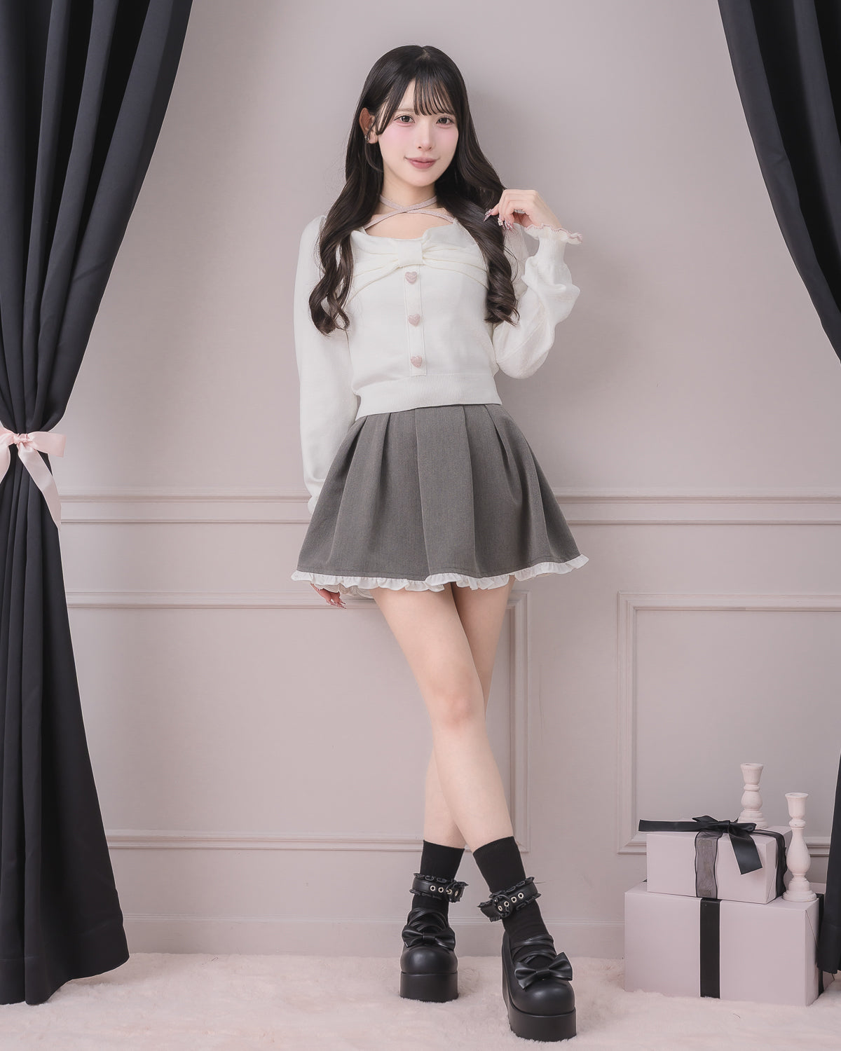 モデル身長:152cm/着用カラー:ホワイト