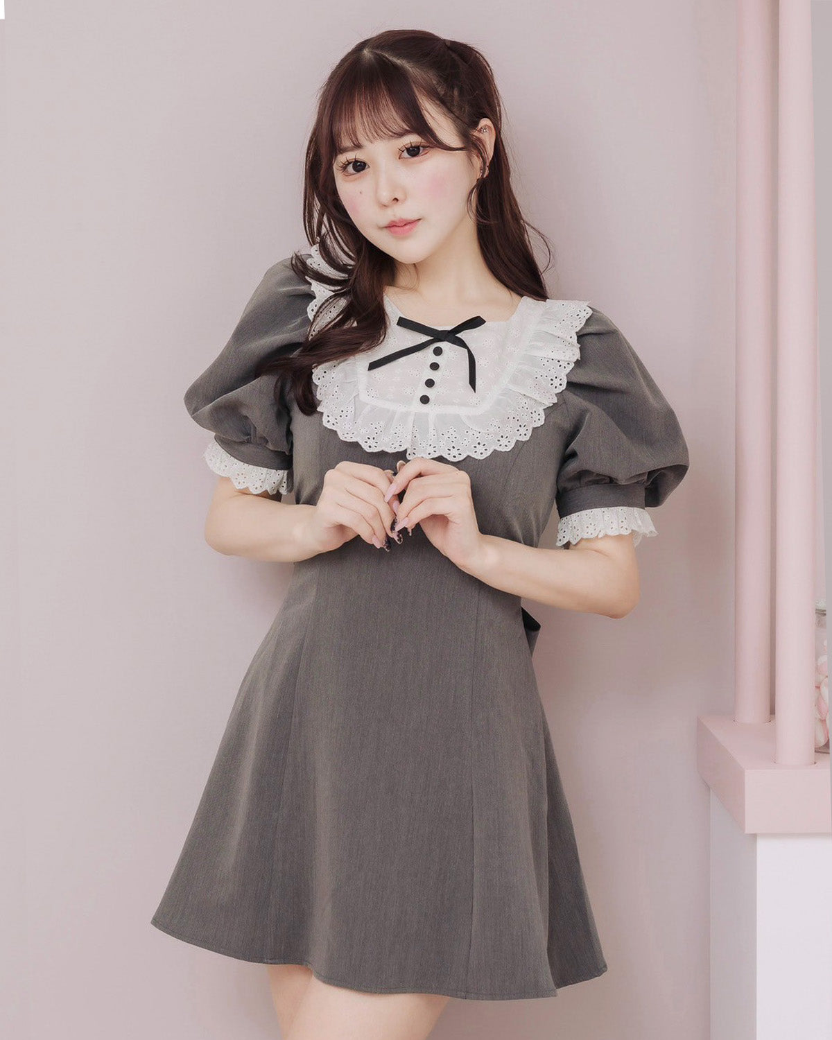 モデル身長:157cm/着用カラー:チャコール