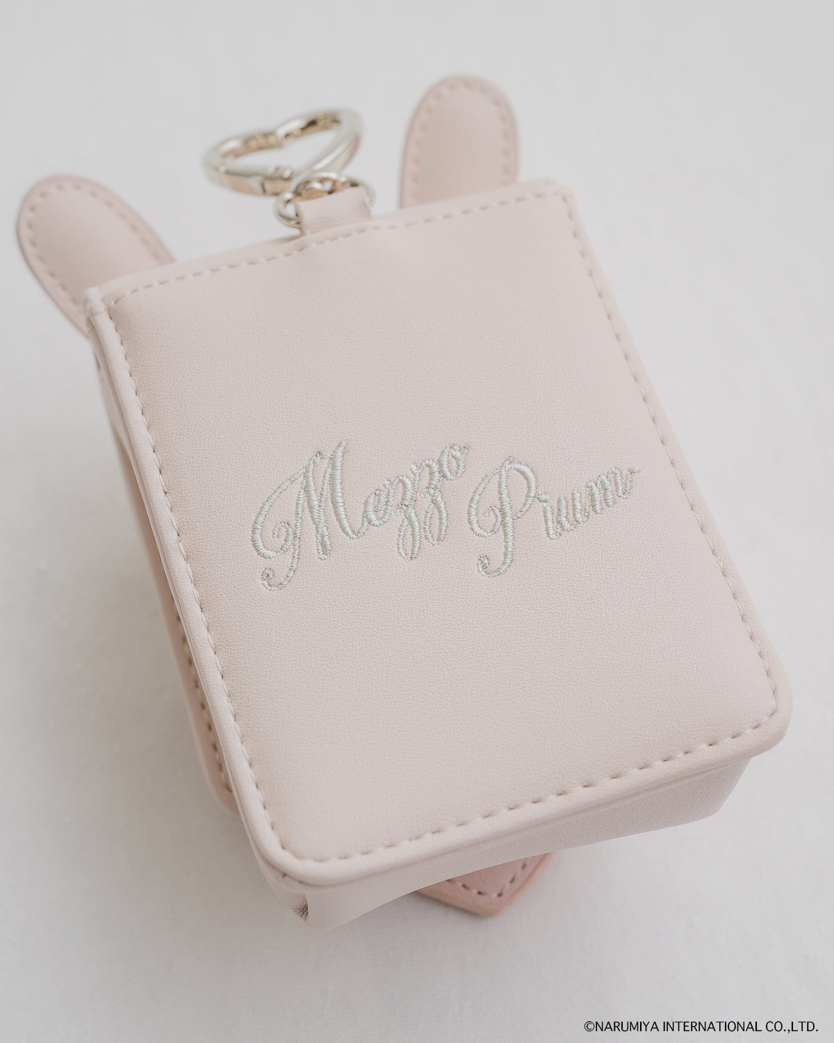 カラー:ベビーピンク