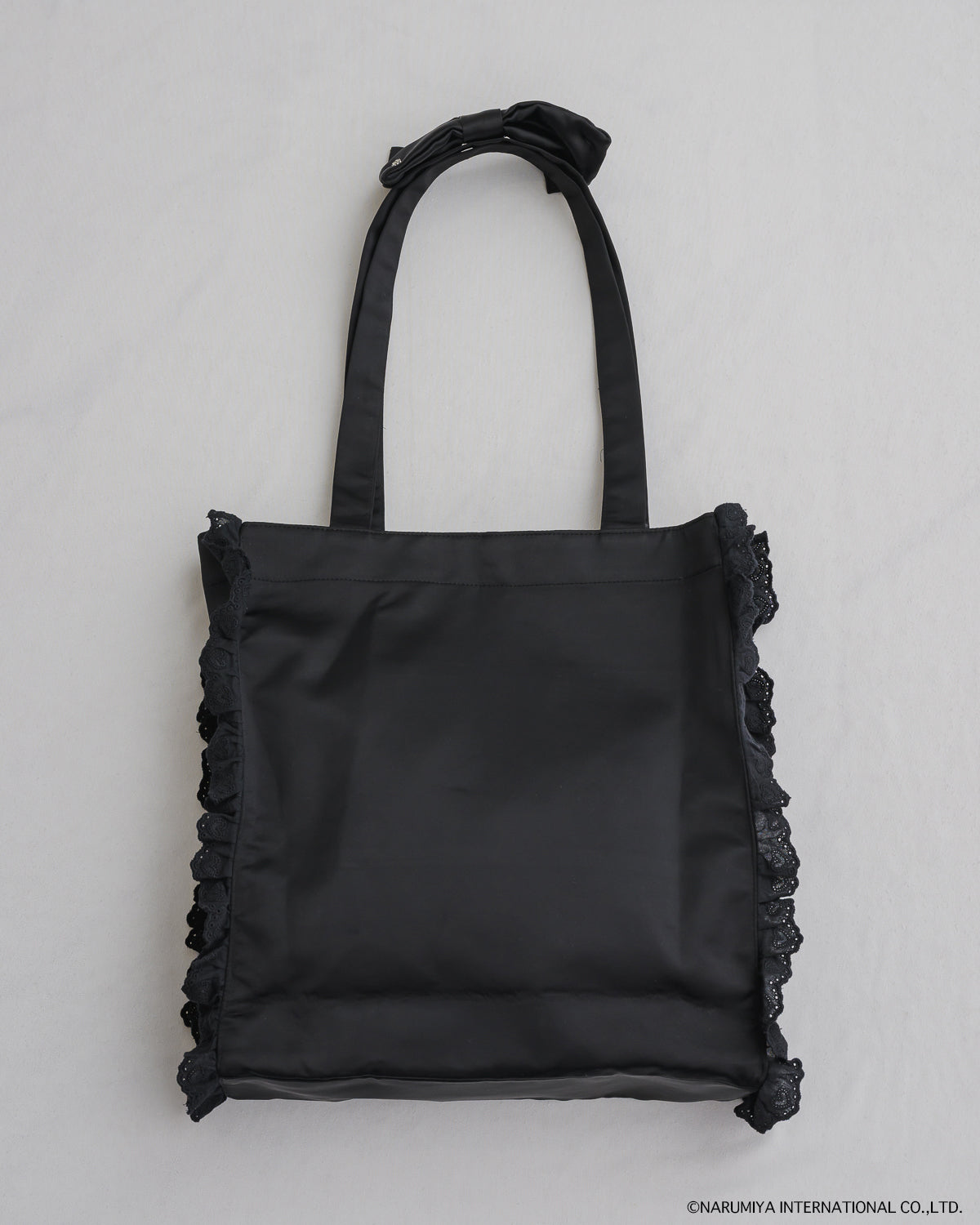 カラー:ブラック