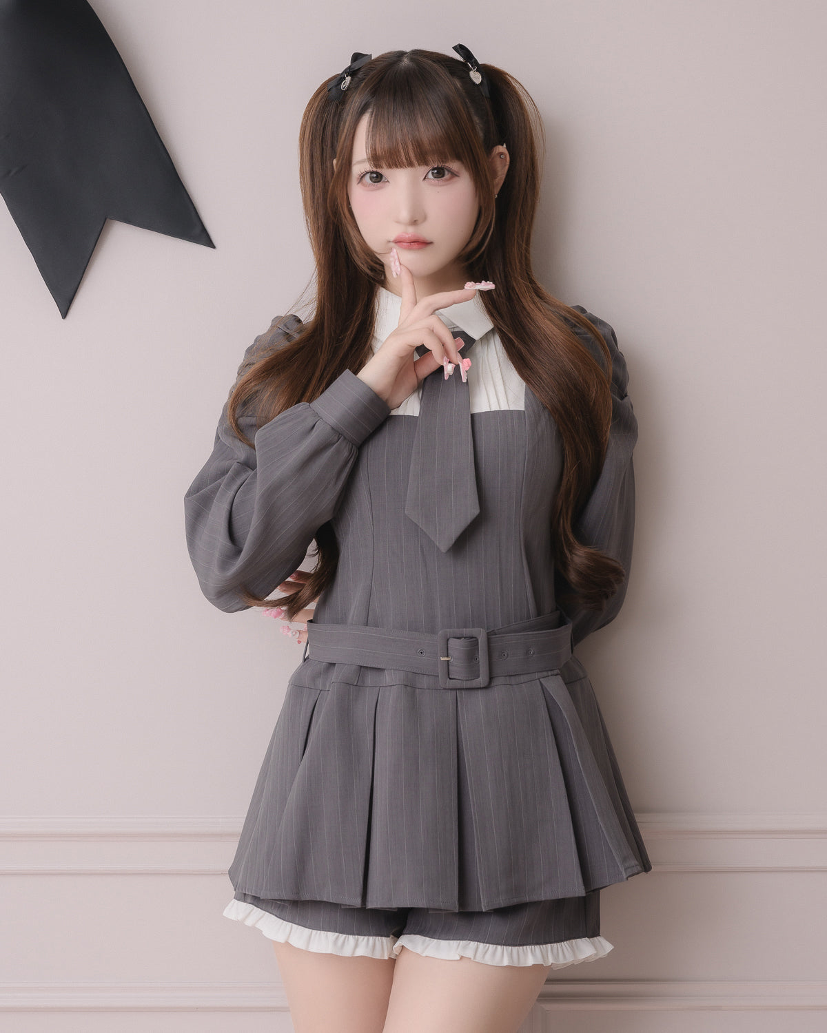 モデル身長:162cm/着用カラー:グレーストライプ