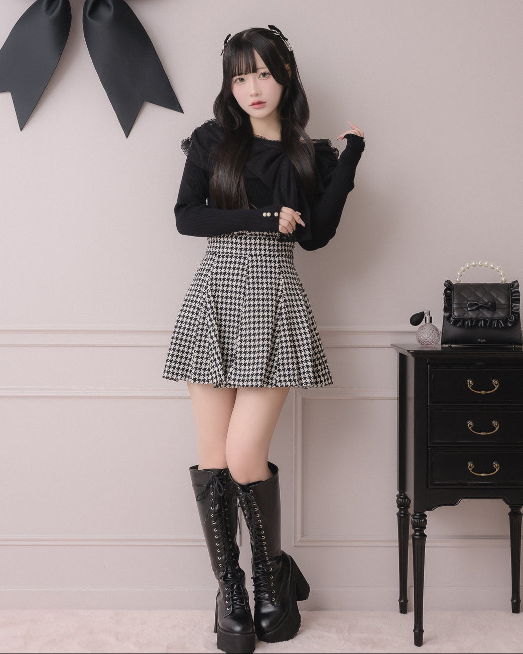 モデル身長:157cm/着用カラー:ブラック