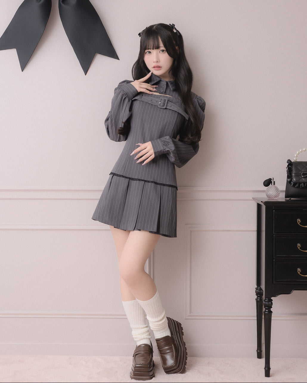 モデル身長:157cm/着用カラー:グレーストライプ