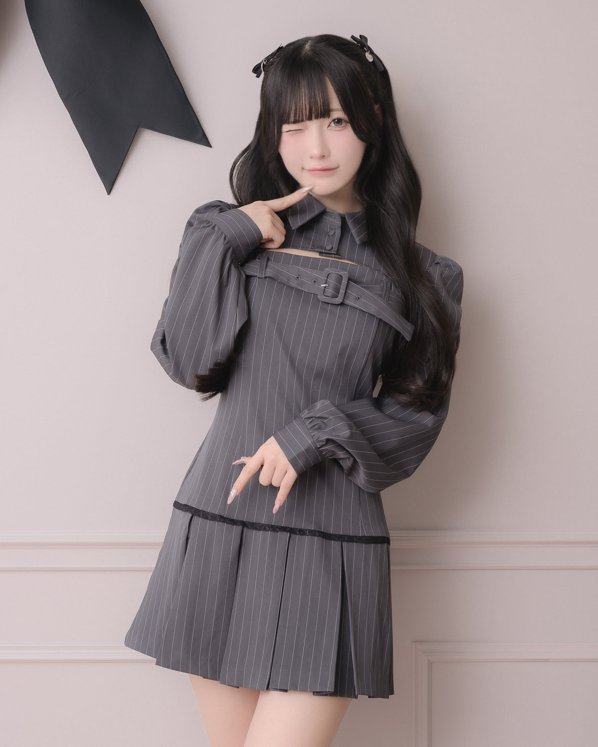 モデル身長:157cm/着用カラー:グレーストライプ