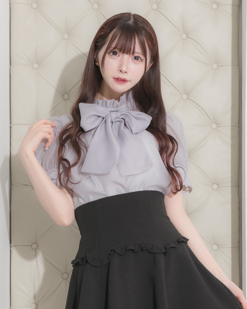 モデル身長:161cm/着用カラー:ブルー